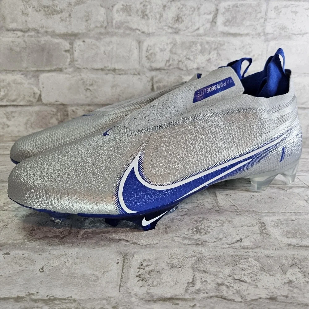 Nike Vapor Edge Elite 360 Flyknit Hyper Royal Football Cleats AO8276-010 Size 16